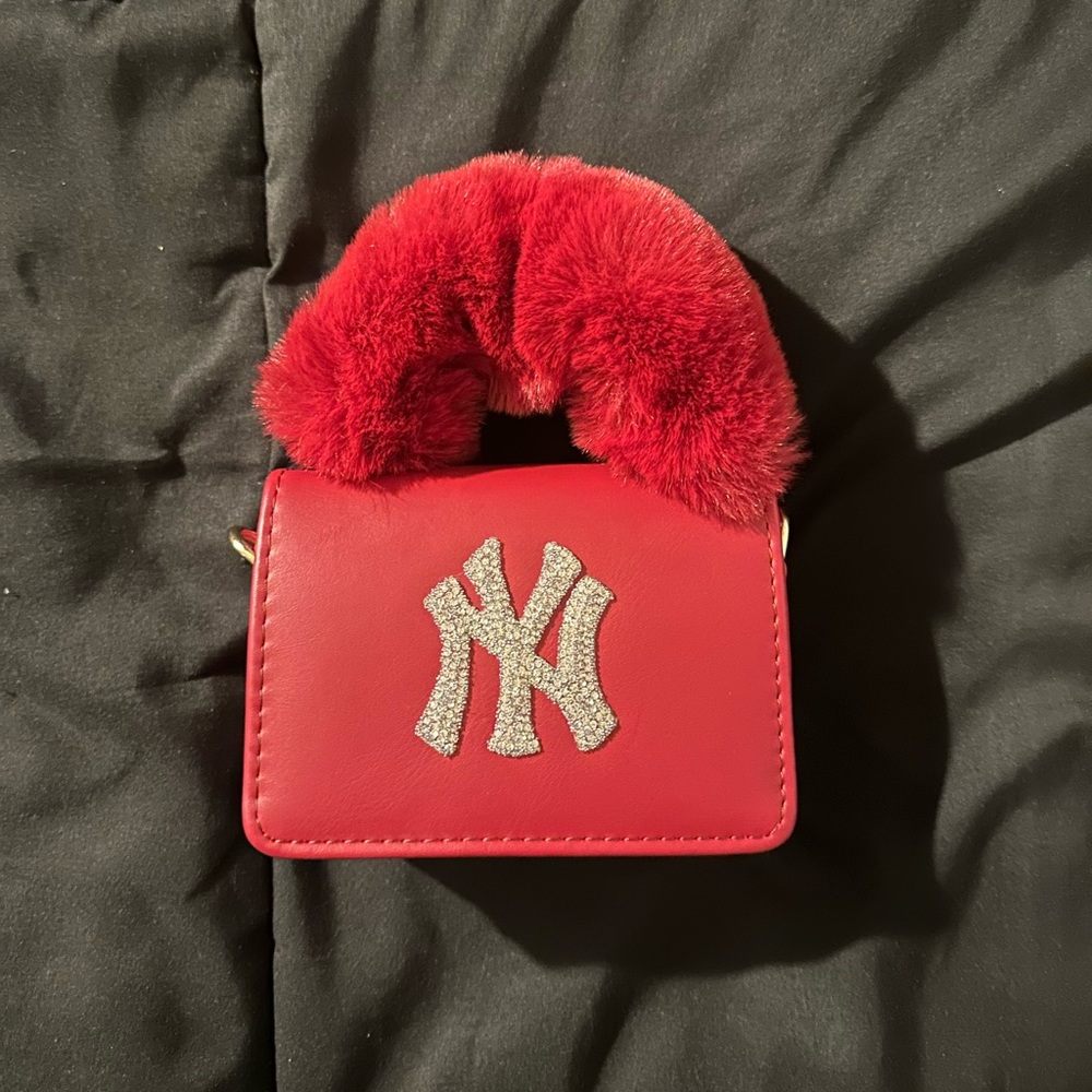 Red leather Ny bag